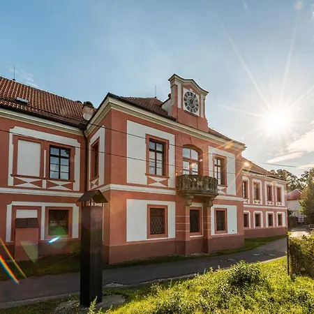 Zamek Guest house 3*