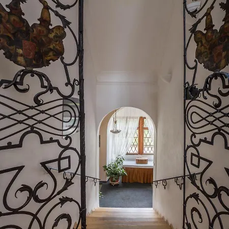 Guest house Zamek 3*