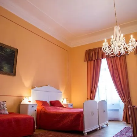 Pensión Zámek Lobec