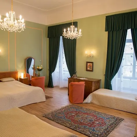 Guest house Zamek 3*