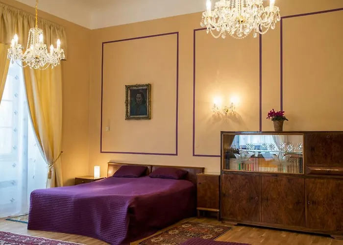 בית הארחה Zamek Lobec