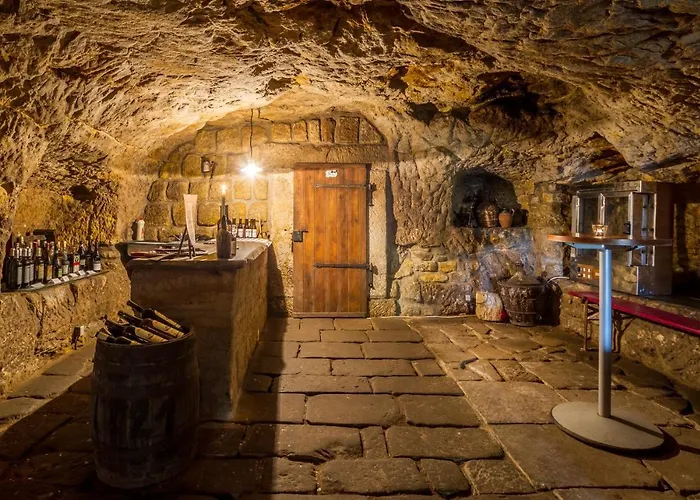 Pensión Zámek Lobec