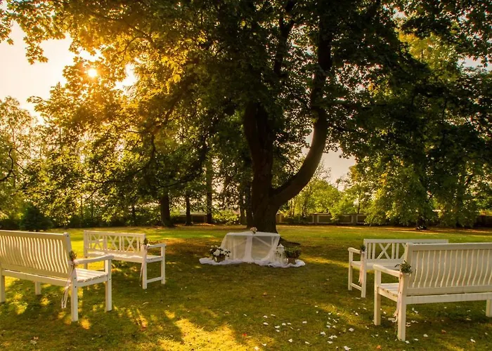 Zamek בית הארחה